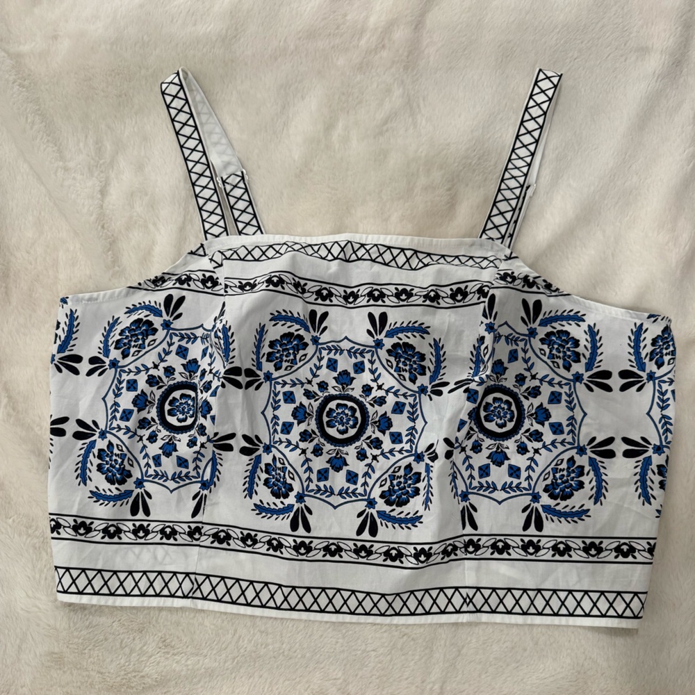 Lane Bryant Blue and White Floral Print Women's Top Tank 18/20 XL